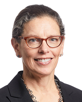 Headshot-Tracey Black