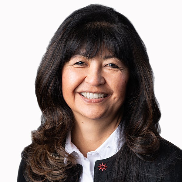 Donna Kinoshita headshot